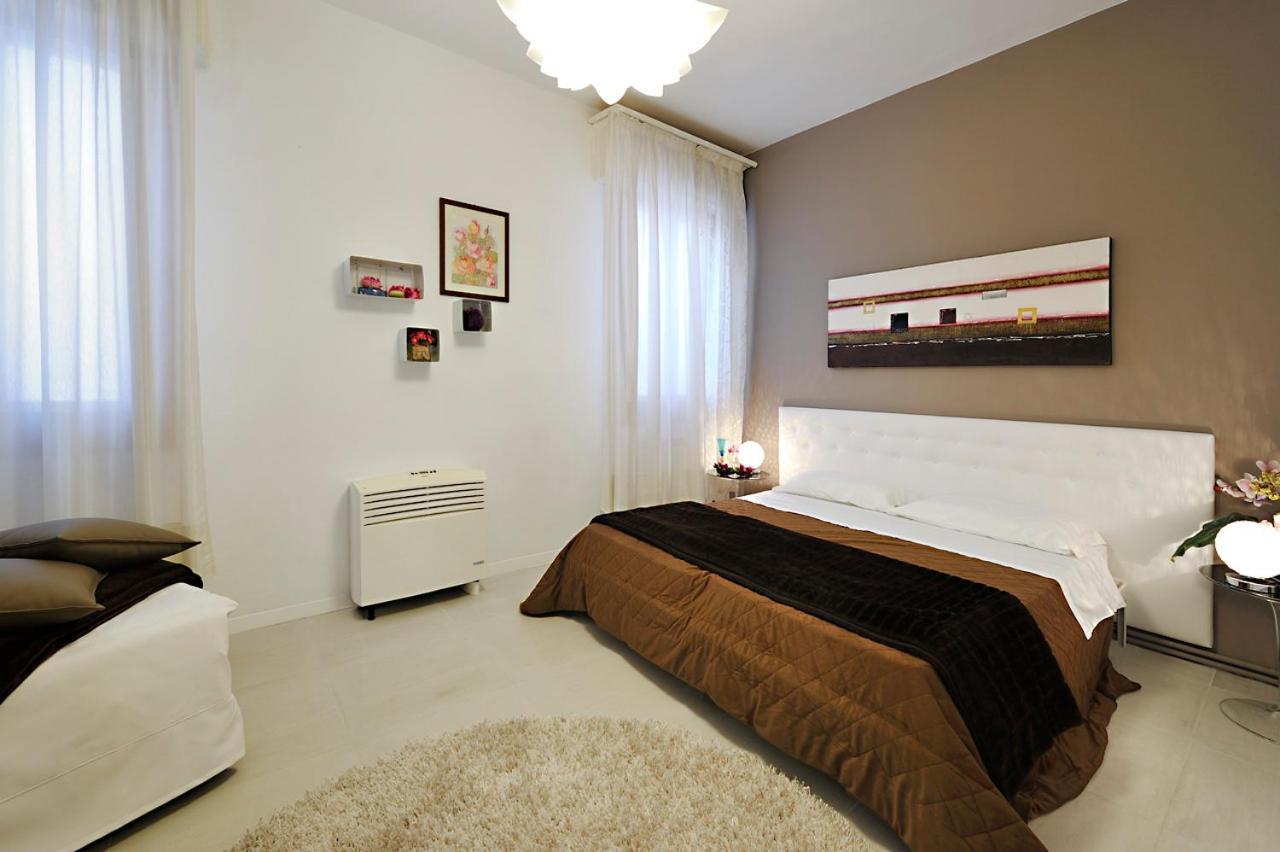 Rialto Deluxe Apartments Venice Luaran gambar